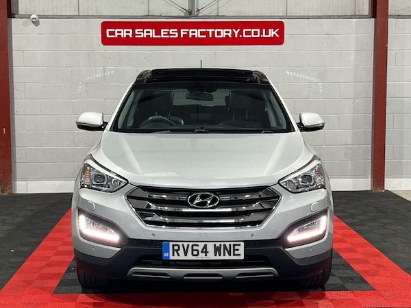 Used Hyundai Santa Fe 2014 for sale - 76256326: Photo 3