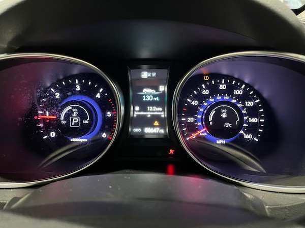 Used Hyundai Santa Fe 2014 for sale - 76256326: Photo 40