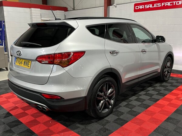 Used Hyundai Santa Fe 2014 for sale - 76256326: Photo 8