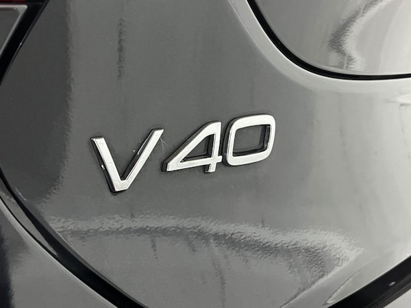Used Volvo V40 2015 for sale - 76267118: Photo 11