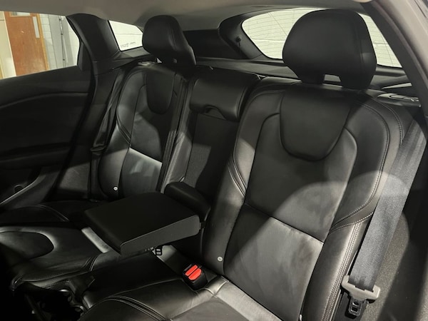 Used Volvo V40 2015 for sale - 76267118: Photo 16
