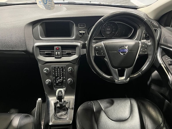 Used Volvo V40 2015 for sale - 76267118: Photo 20