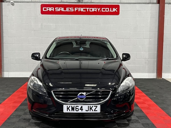Used Volvo V40 2015 for sale - 76267118: Photo 2