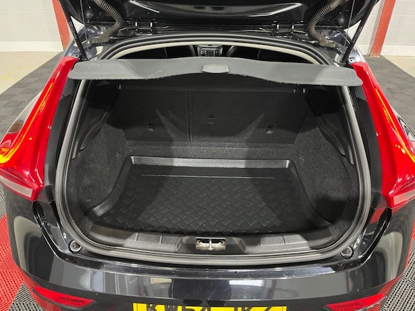 Used Volvo V40 2015 for sale - 76267118: Photo 43