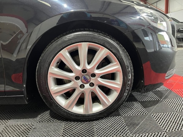 Used Volvo V40 2015 for sale - 76267118: Photo 9