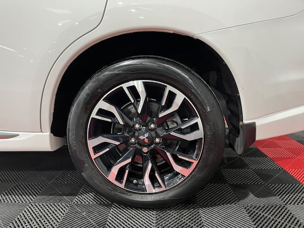 Used Mitsubishi Outlander 2018 for sale - 76210502: Photo 13