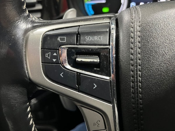 Used Mitsubishi Outlander 2018 for sale - 76210502: Photo 25