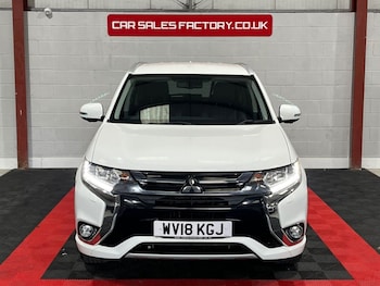 Used Mitsubishi Outlander 2018 for sale - 76210502: Photo 2