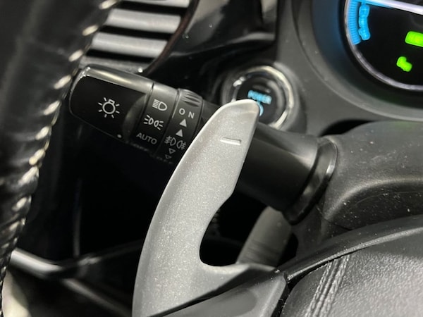 Used Mitsubishi Outlander 2018 for sale - 76210502: Photo 31