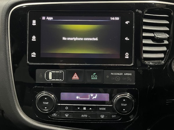 Used Mitsubishi Outlander 2018 for sale - 76210502: Photo 38