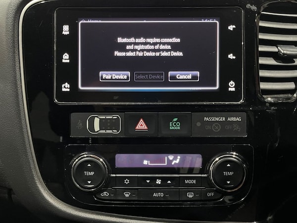 Used Mitsubishi Outlander 2018 for sale - 76210502: Photo 39