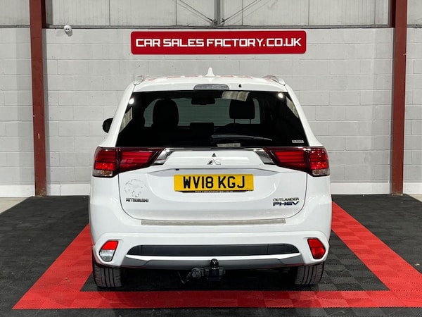 Used Mitsubishi Outlander 2018 for sale - 76210502: Photo 3
