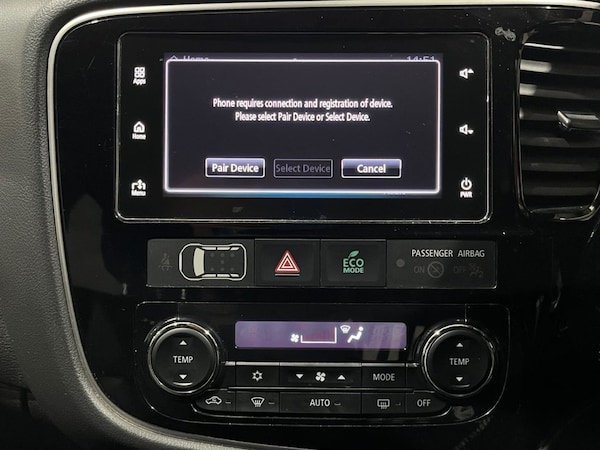 Used Mitsubishi Outlander 2018 for sale - 76210502: Photo 40