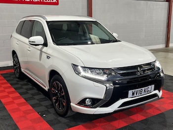 Used Mitsubishi Outlander 2018 for sale - 76210502: Photo 4