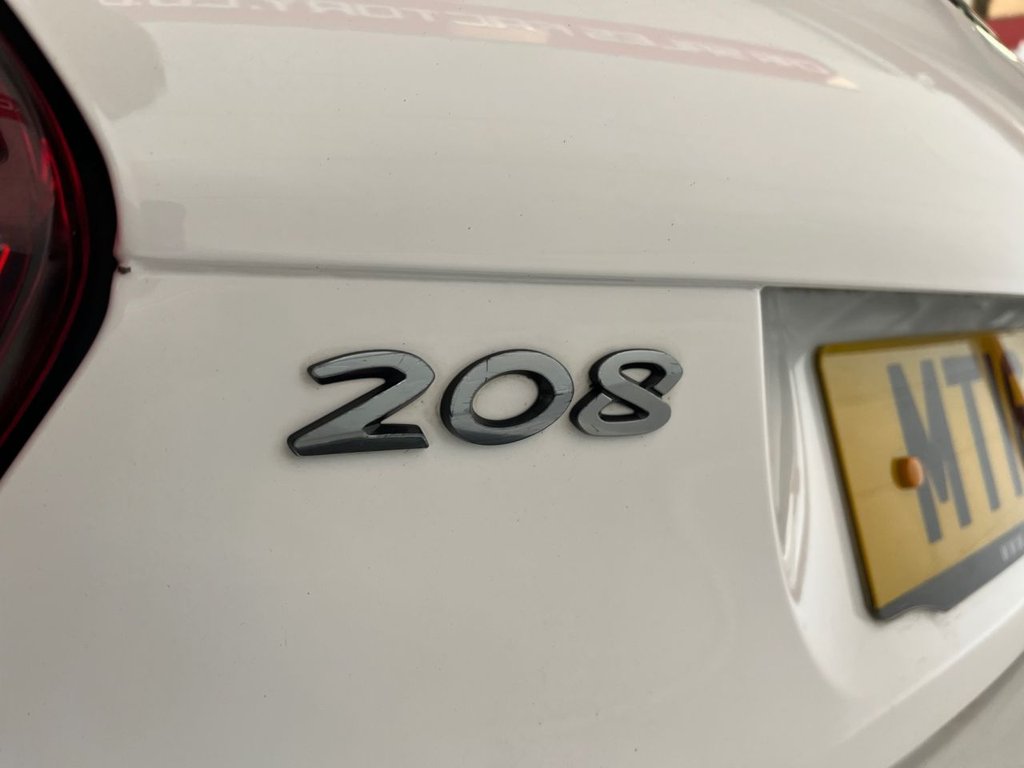 Used Peugeot 208 2016 for sale - 76345151: Photo 14