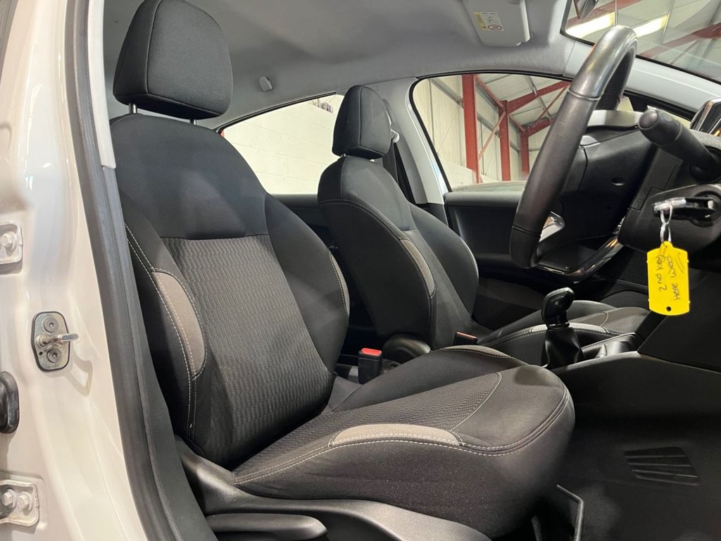 Used Peugeot 208 2016 for sale - 76345151: Photo 18