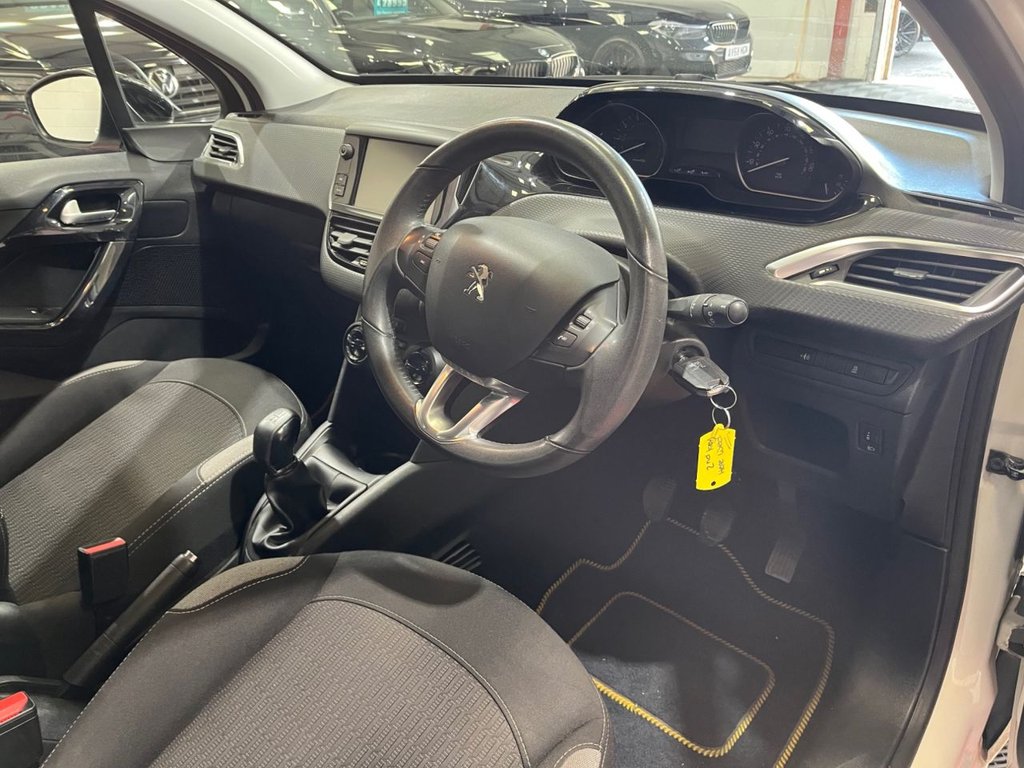 Used Peugeot 208 2016 for sale - 76345151: Photo 20