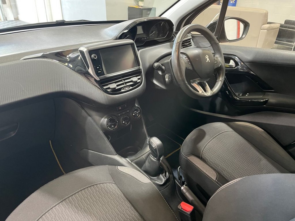 Used Peugeot 208 2016 for sale - 76345151: Photo 22