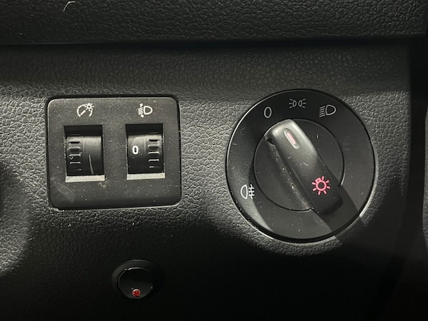 Used Volkswagen Caddy 2018 for sale - 75728216: Photo 28