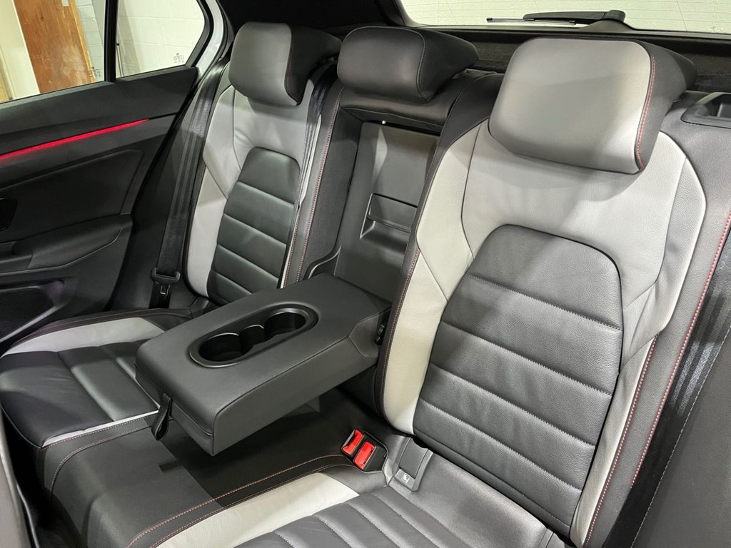 Used Volkswagen Golf 2020 for sale - 76106062: Photo 24
