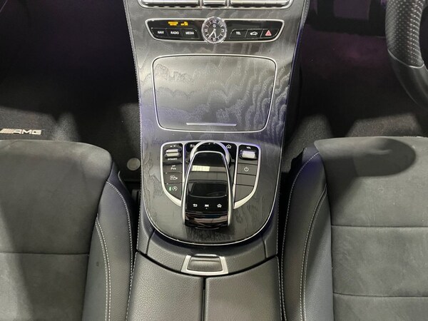 Used Mercedes-Benz E Class 2020 for sale - 75728160: Photo 38