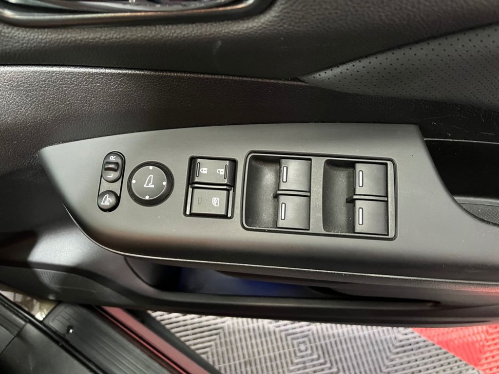 Vehicle 33