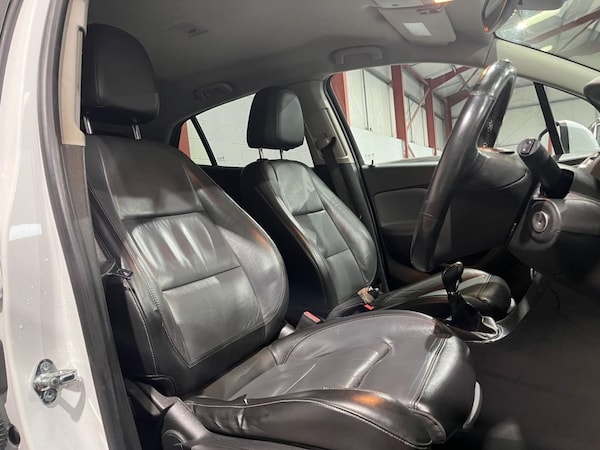 Used Vauxhall Mokka 2013 for sale - 76279475: Photo 14