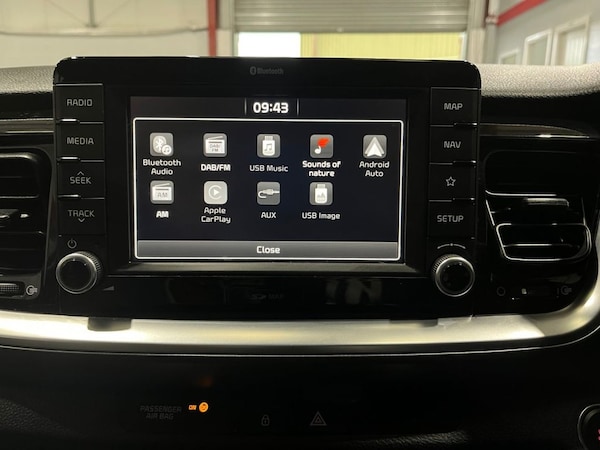 Used Kia Stonic 2019 for sale - 76236222: Photo 31