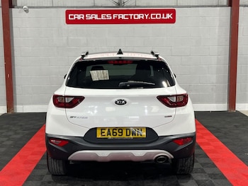 Used Kia Stonic 2019 for sale - 76236222: Photo 3