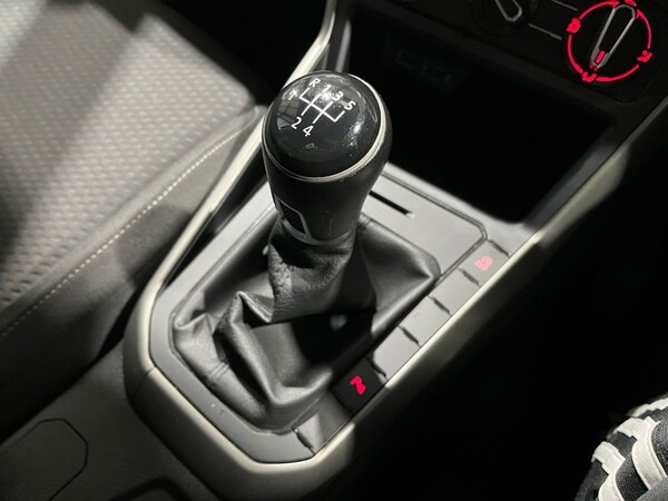 Used Volkswagen Polo 2020 for sale - 76279458: Photo 32