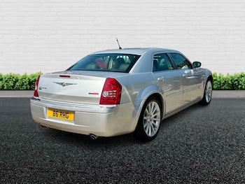 Used Chrysler 300C 2009 for sale - 79193569: Photo