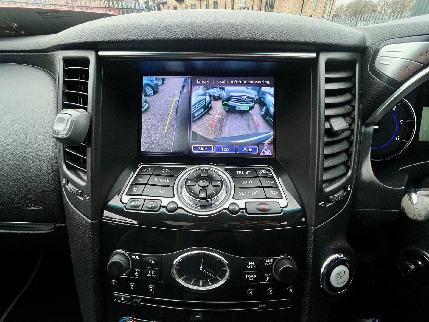 Used Infiniti FX 2012 for sale - 77643777: Photo 9