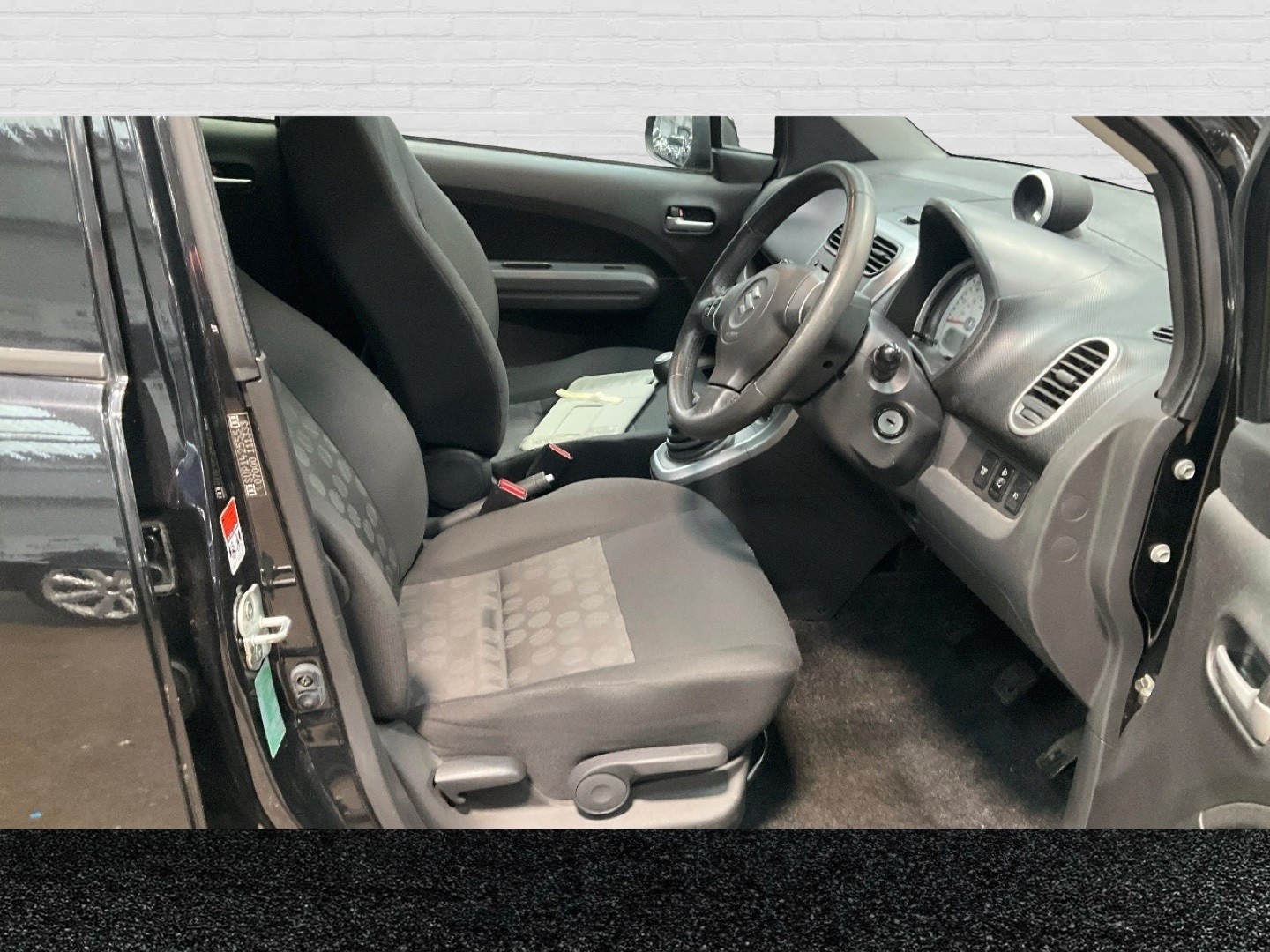 Used Suzuki Splash 2010 for sale - 77465642: Photo 7