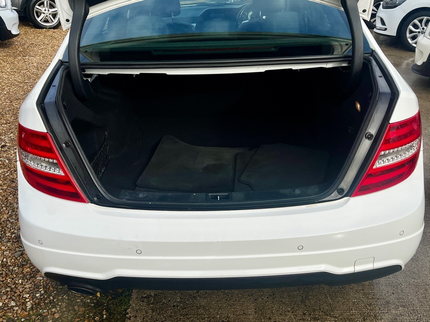 Used Mercedes-Benz C Class 2013 for sale - 76242911: Photo 18