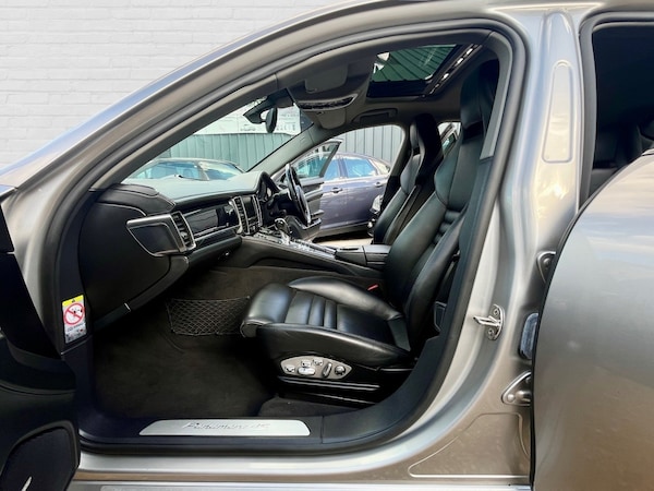 Used Porsche Panamera 2010 for sale - 75731274: Photo 14