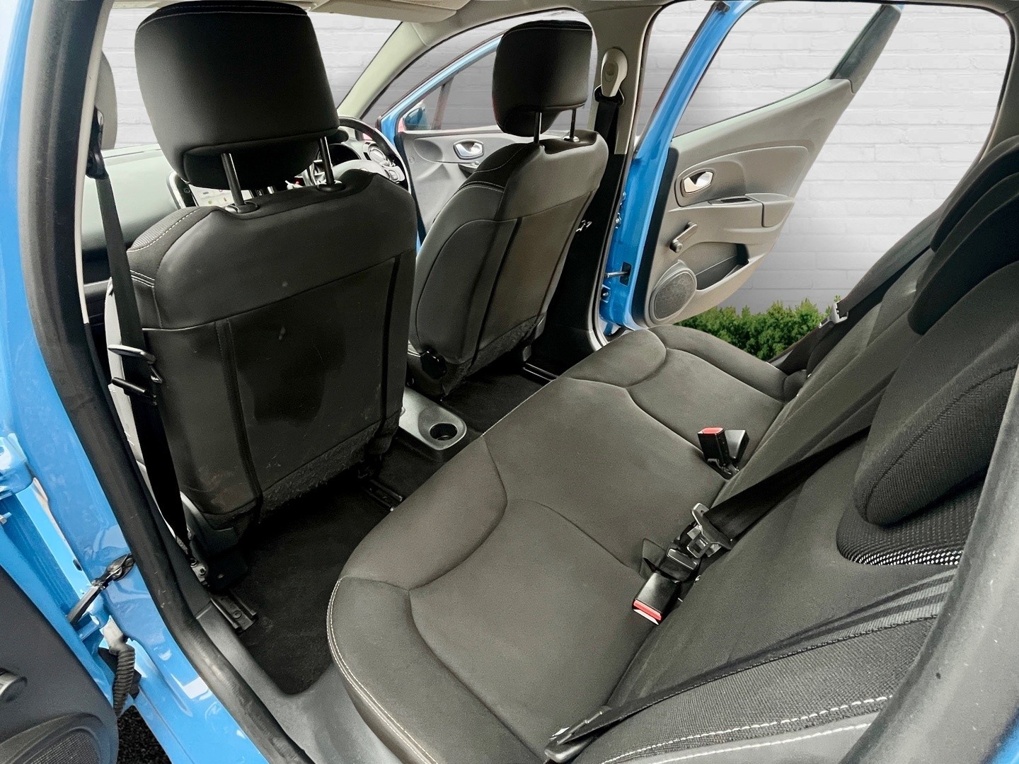 Used Renault Clio 2016 for sale - 76418404: Photo 19