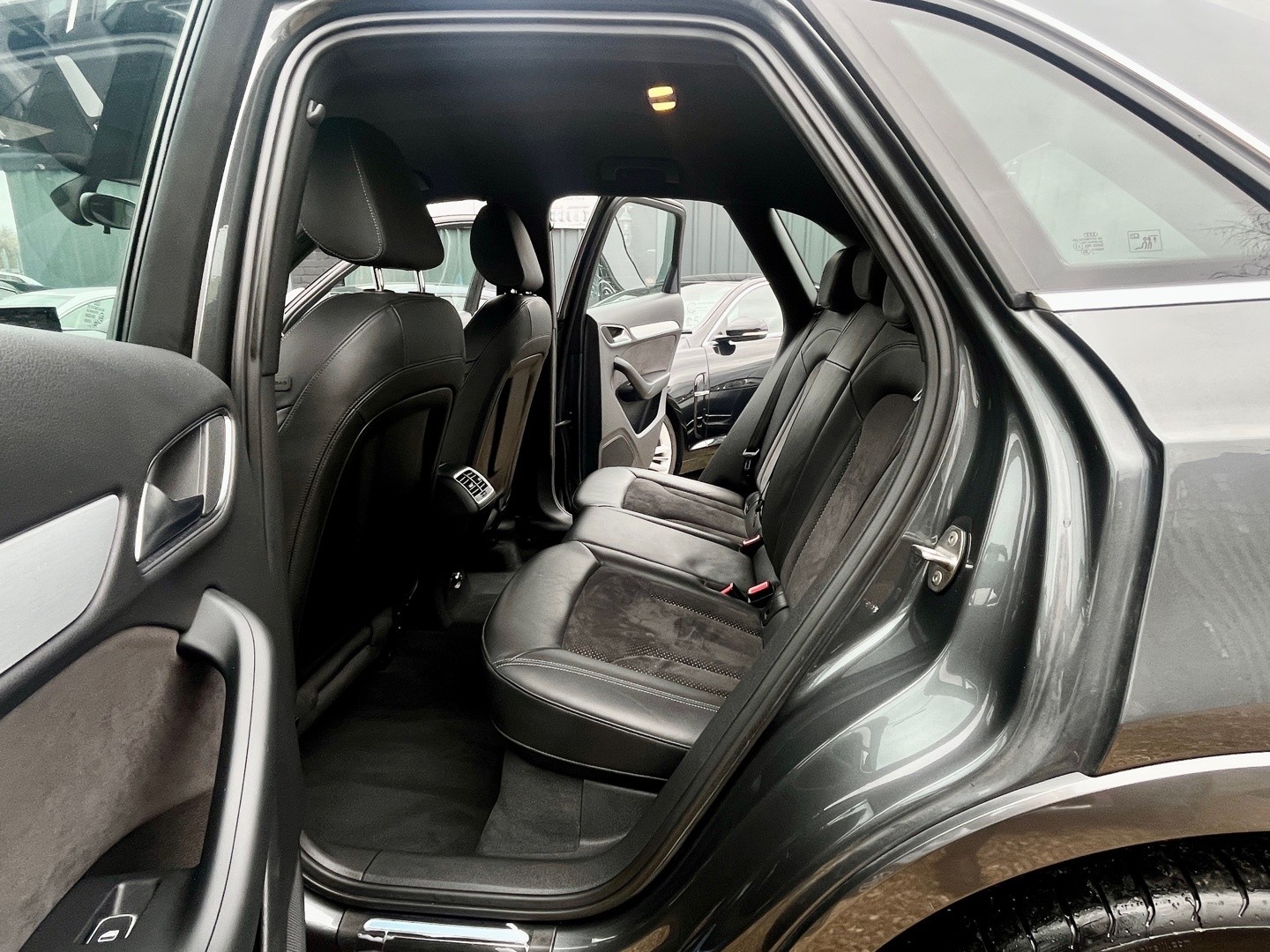 Used Audi Q3 2013 for sale - 77721218: Photo 8