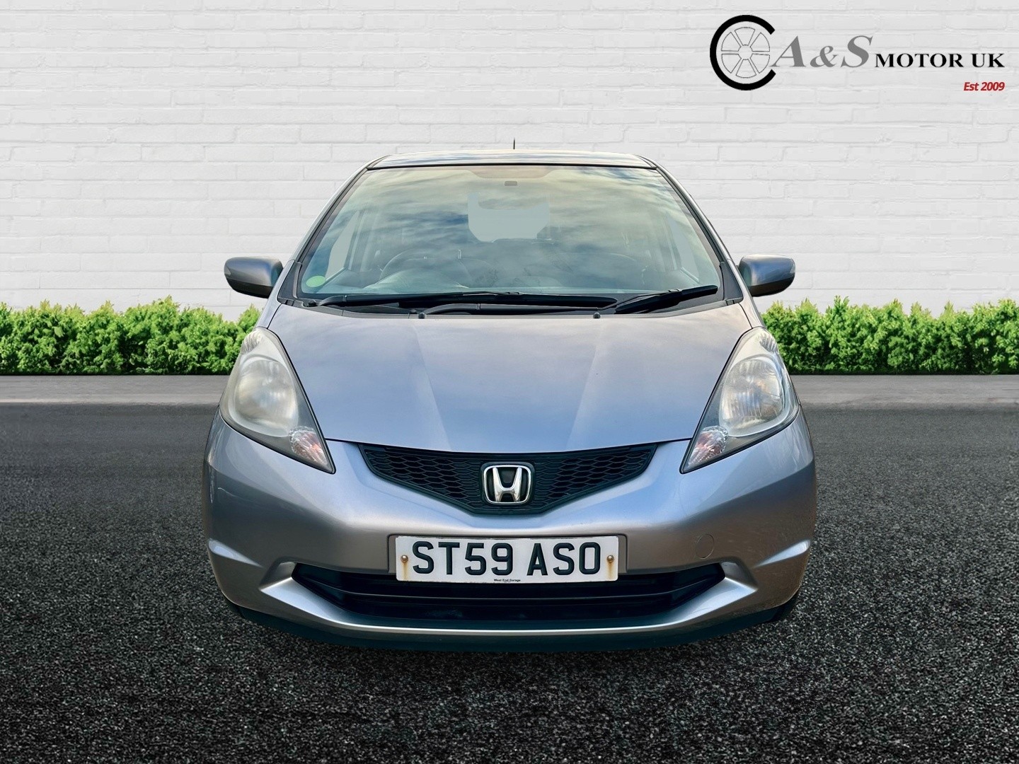 Used Honda Jazz 2009 for sale - 77189224: Photo 2