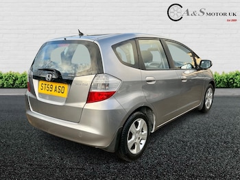 Used Honda Jazz 2009 for sale - 77189224: Photo