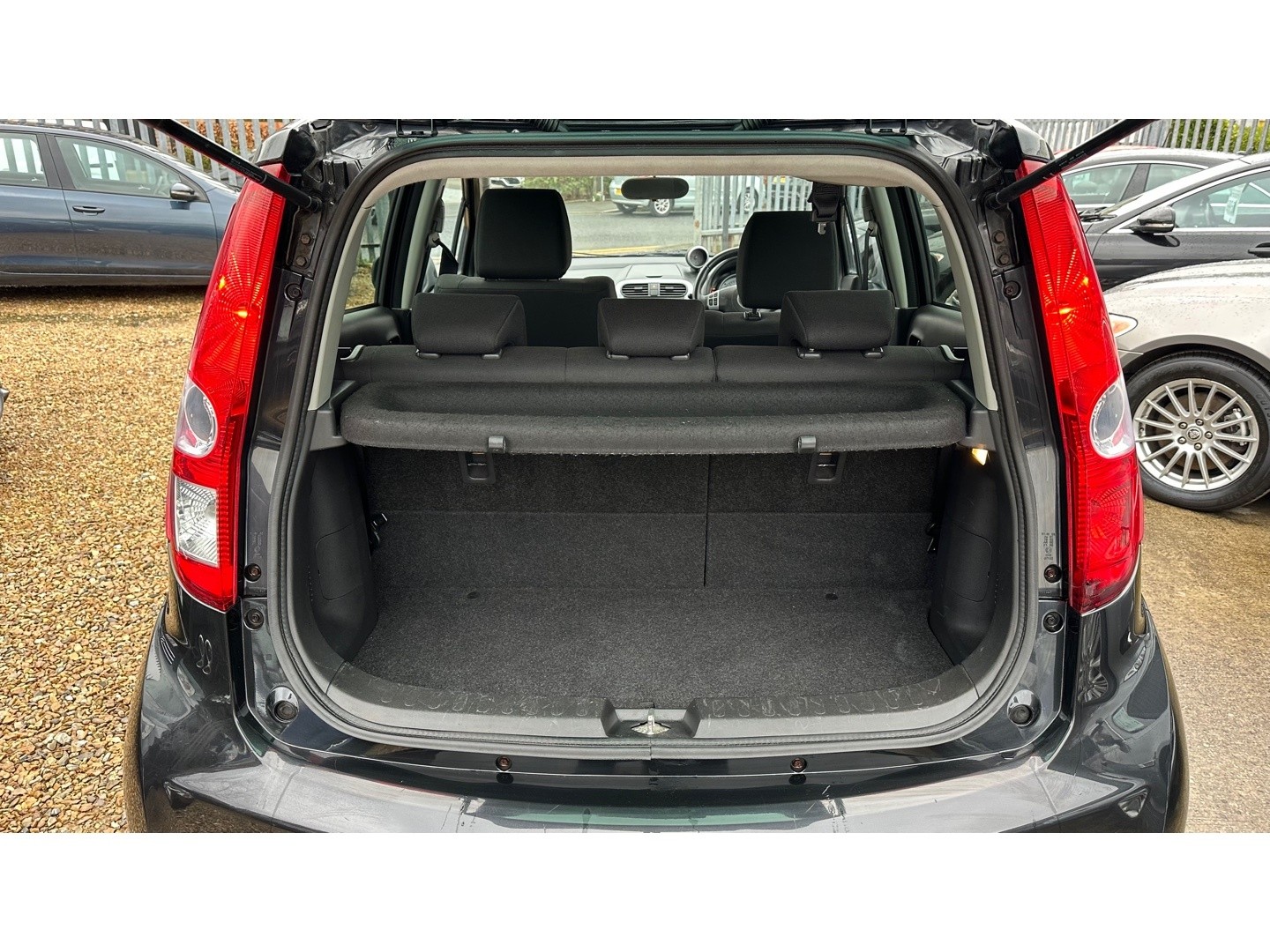 Used Suzuki Splash 2010 for sale - 78077862: Photo 14