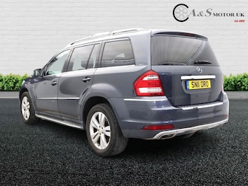 Used Mercedes-Benz GL Class 2011 for sale - 77045386: Photo