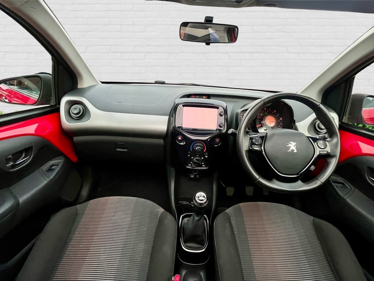 Used Peugeot 108 2015 for sale - 76748251: Photo 11