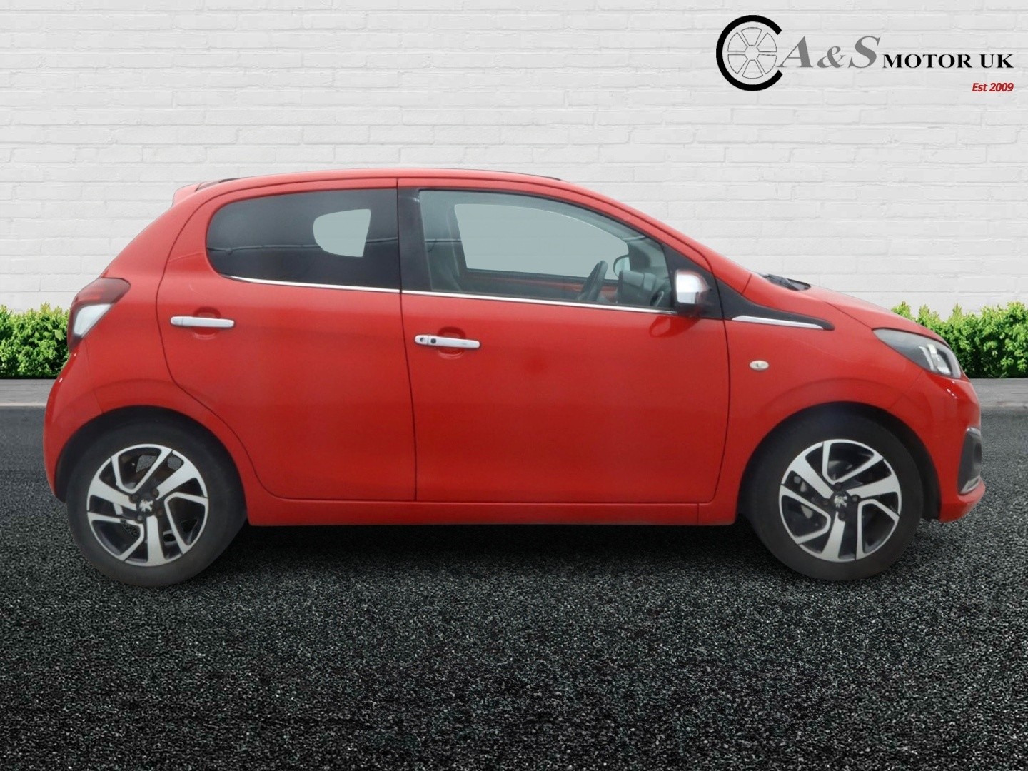 Used Peugeot 108 2015 for sale - 76748251: Photo 6
