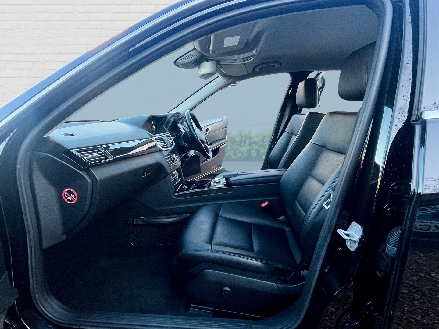 Used Mercedes-Benz E Class 2010 for sale - 76769813: Photo 14