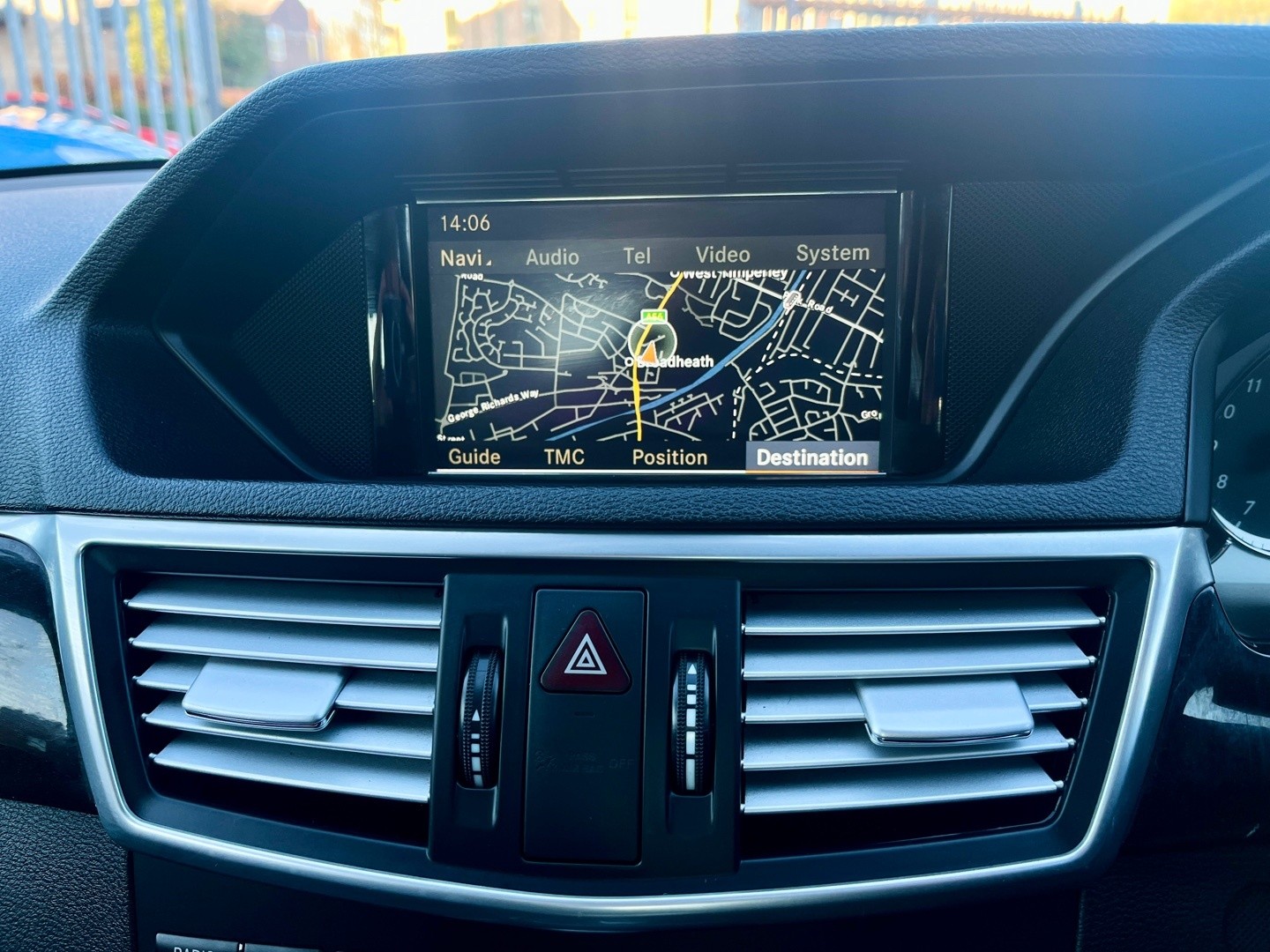 Used Mercedes-Benz E Class 2010 for sale - 76769813: Photo 9