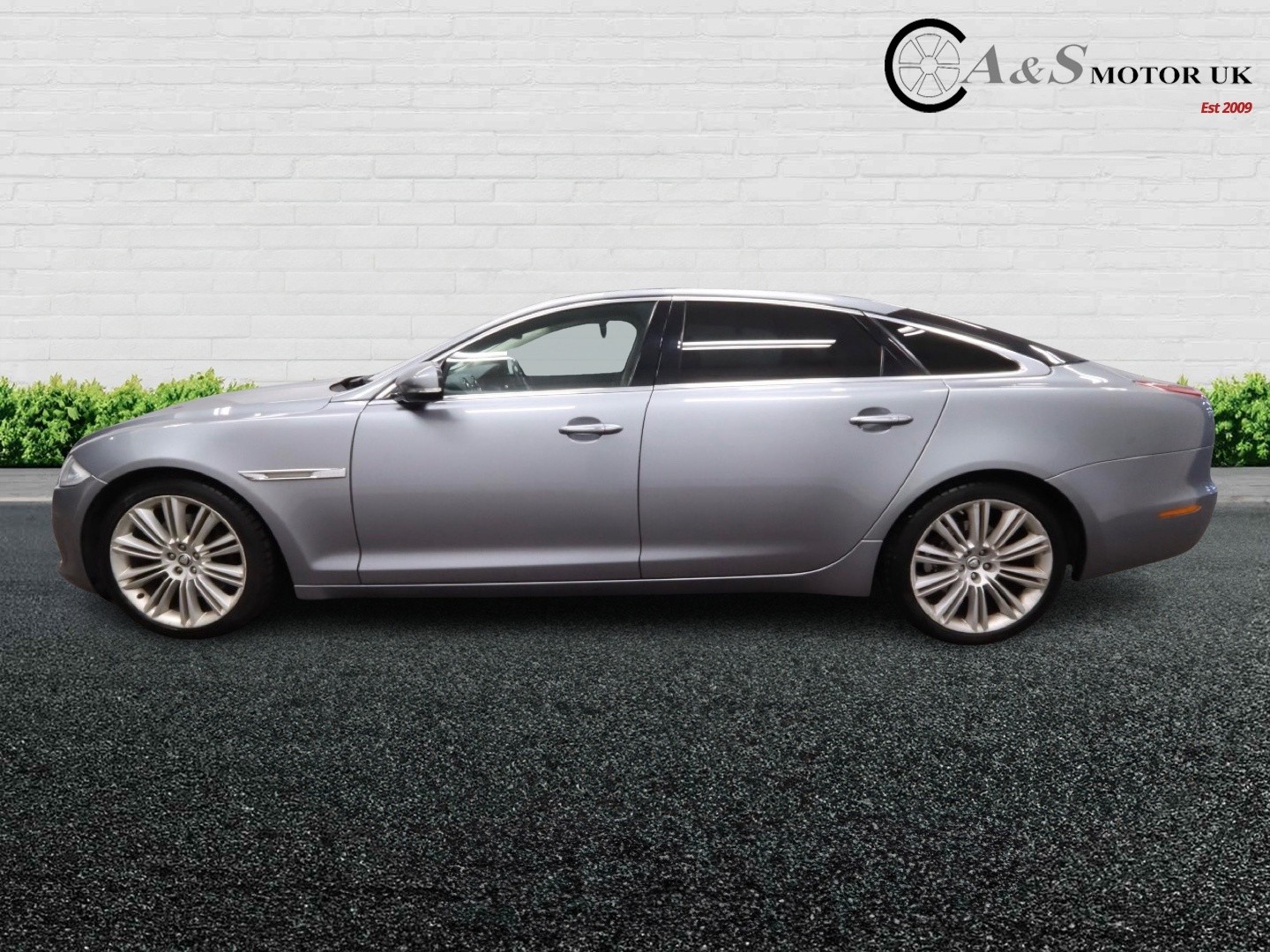 Used Jaguar XJ for sale - 76631480: Photo 10