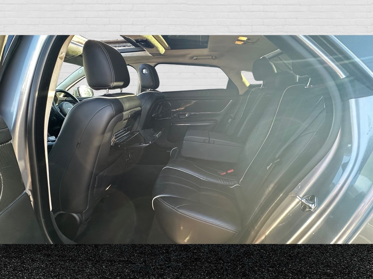 Used Jaguar XJ for sale - 76631480: Photo 14