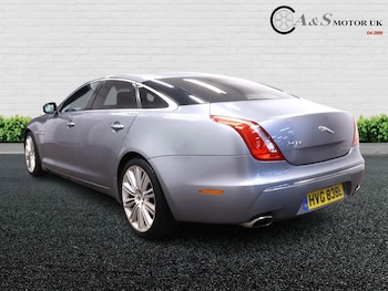 Used Jaguar XJ 2010 for sale - 76631480: Photo