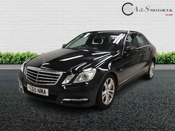 Used Mercedes-Benz E Class 2010 for sale - 76588406: Photo