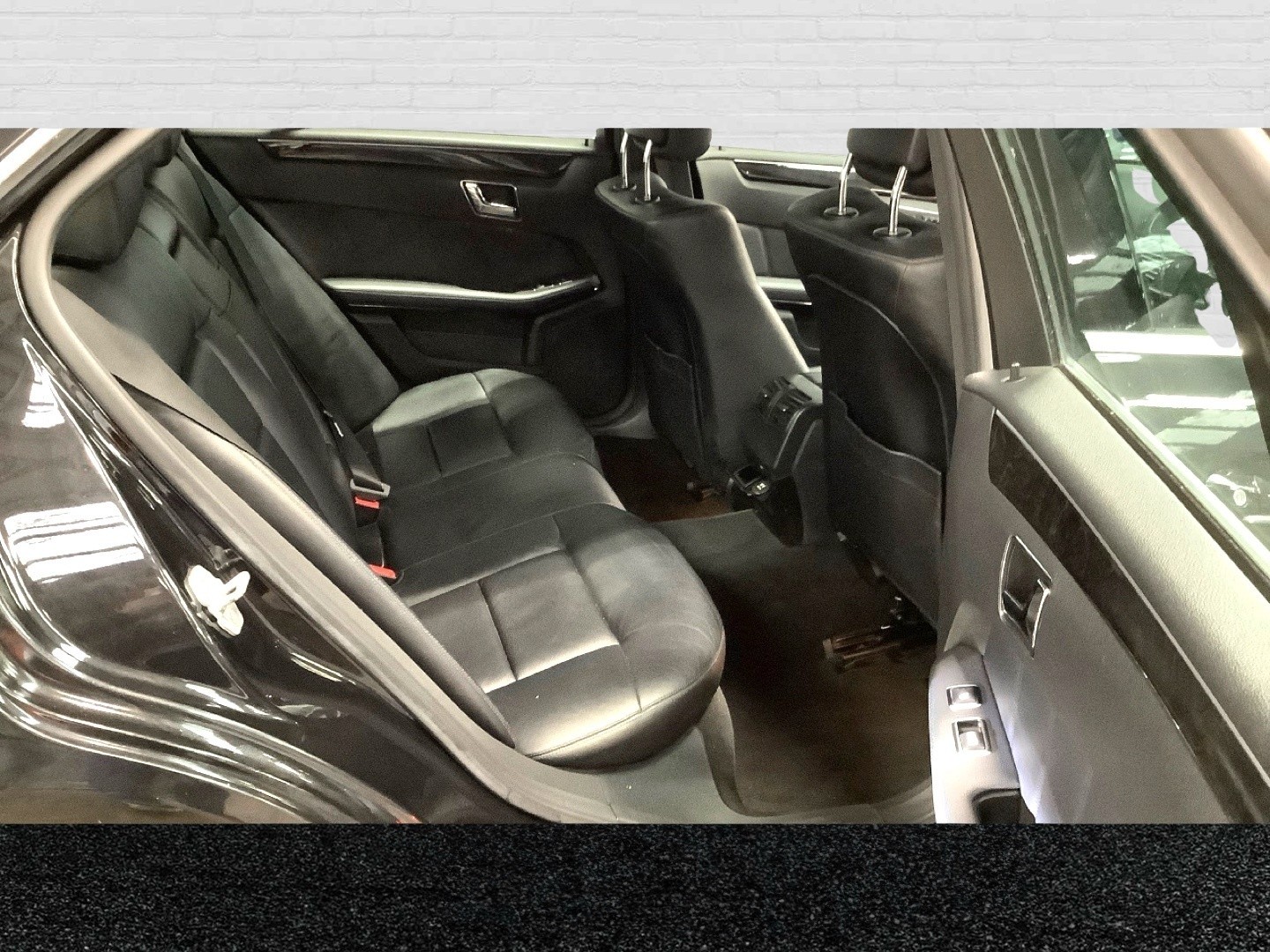 Used Mercedes-Benz E Class 2010 for sale - 76588406: Photo 5